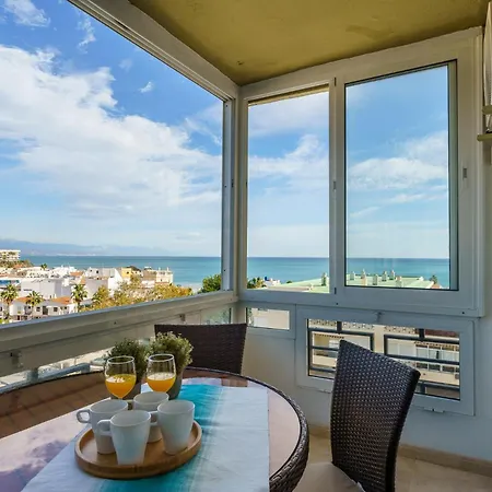 Malagasuite Carihuela Apartamento *